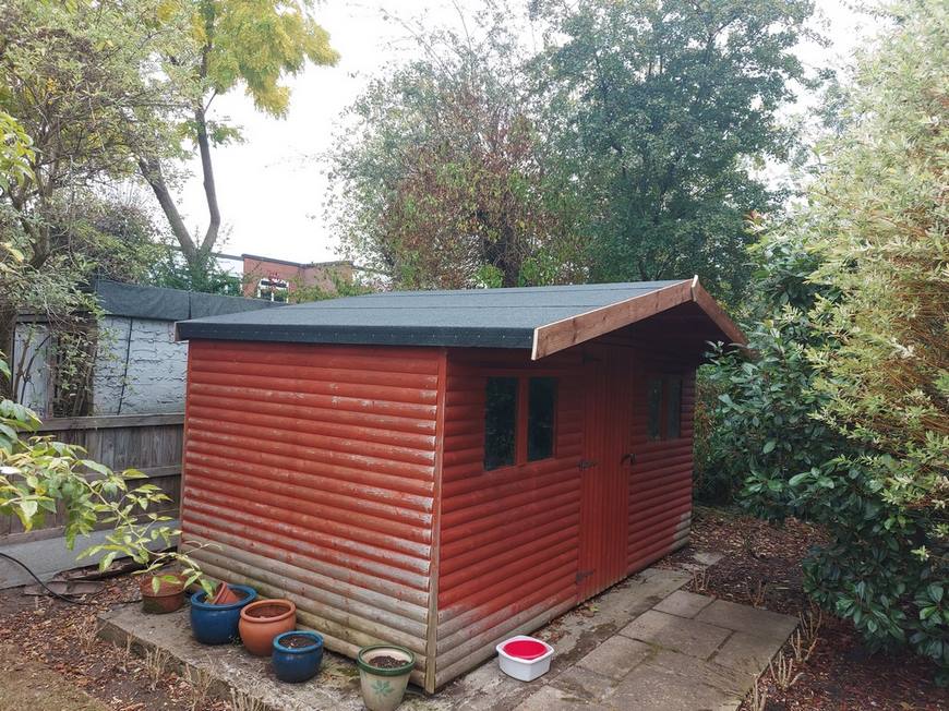 Shed roof after Upminster.jpg
