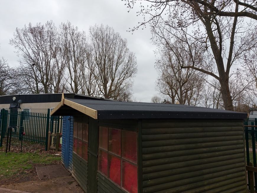 shed roofs R J Mitchell School (4).jpg
